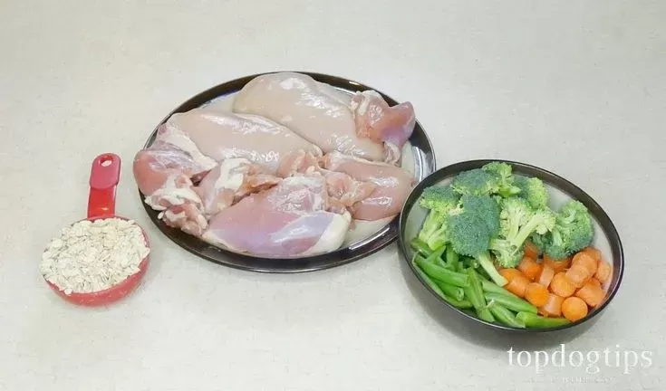 Receita: Comida de ensopado de frango para cães sem apetite | Receitas de comida de cachorro, comida, receita de ensopado de frango