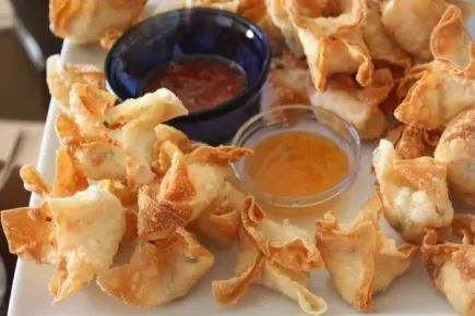 Can Cats Have Crab Rangoon | Puainta