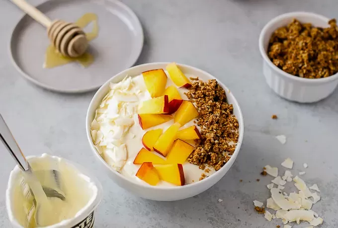 Peach Crisp Yogurt Bowl - I Heart Vegetables