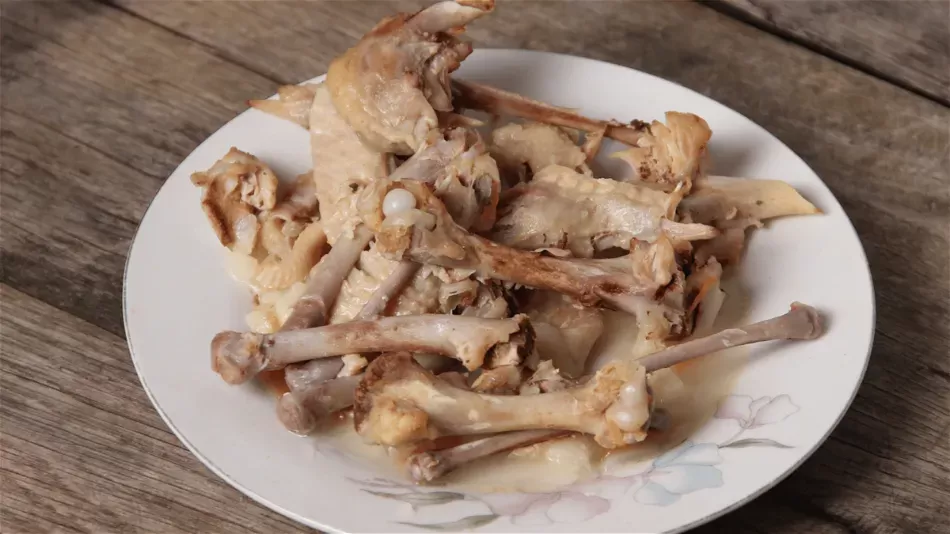 Home Remedies for Dog Who Ate Chicken Bones